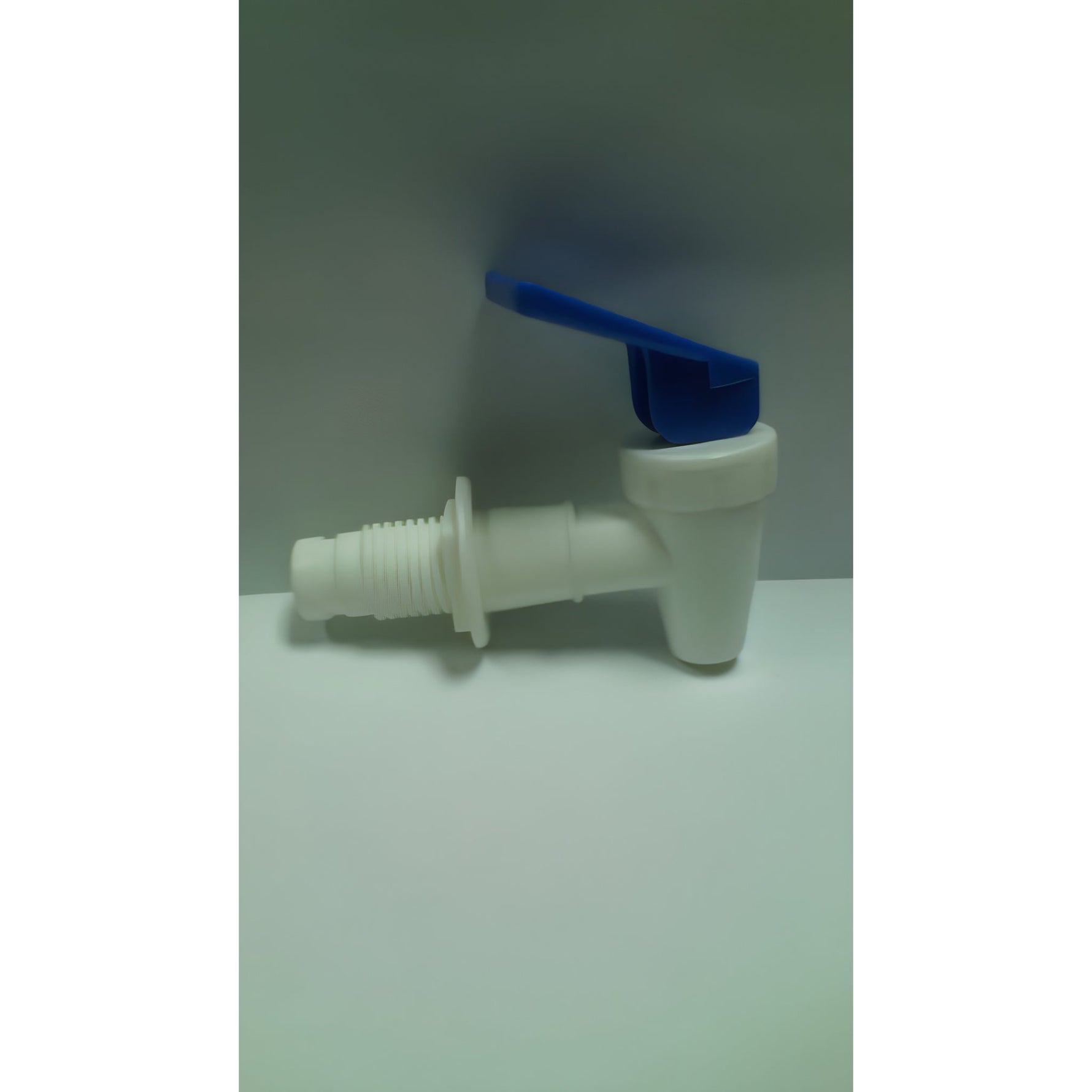 Chorro macho para dispensador de agua