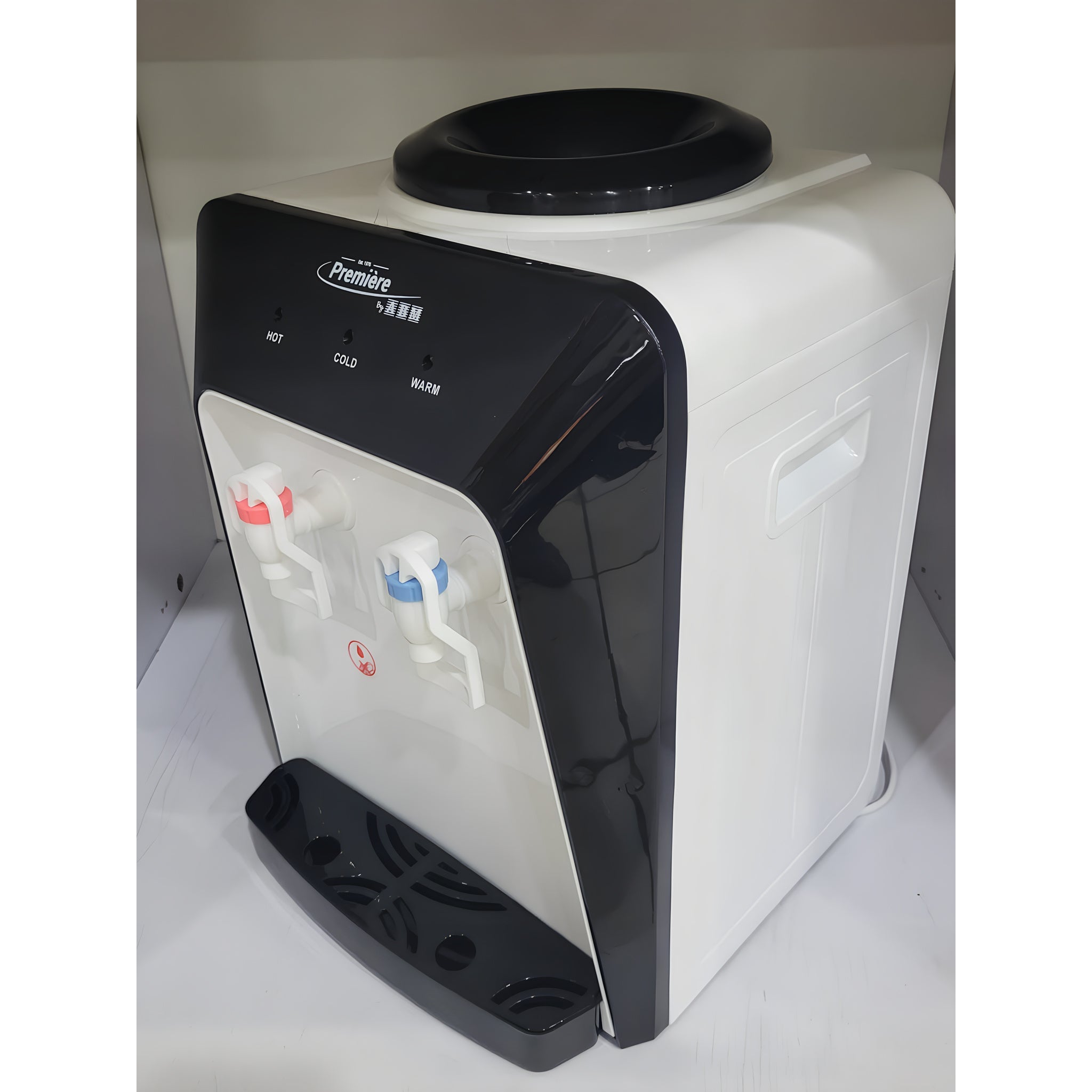 Dispensador de agua fría y caliente