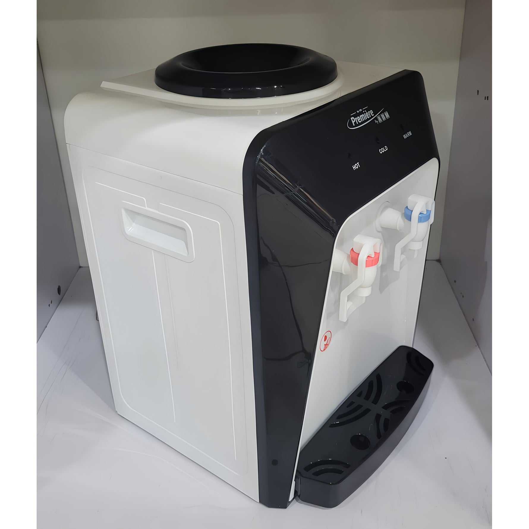Dispensador de agua fría y caliente