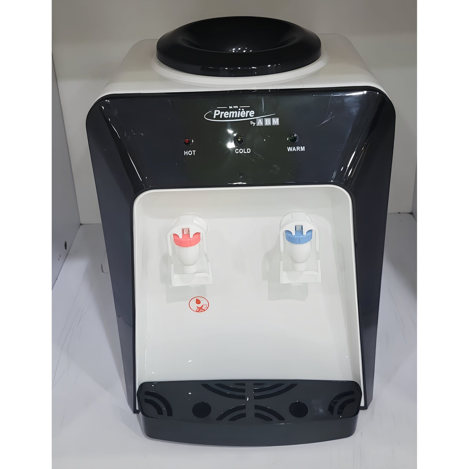 Dispensador de agua fría y caliente
