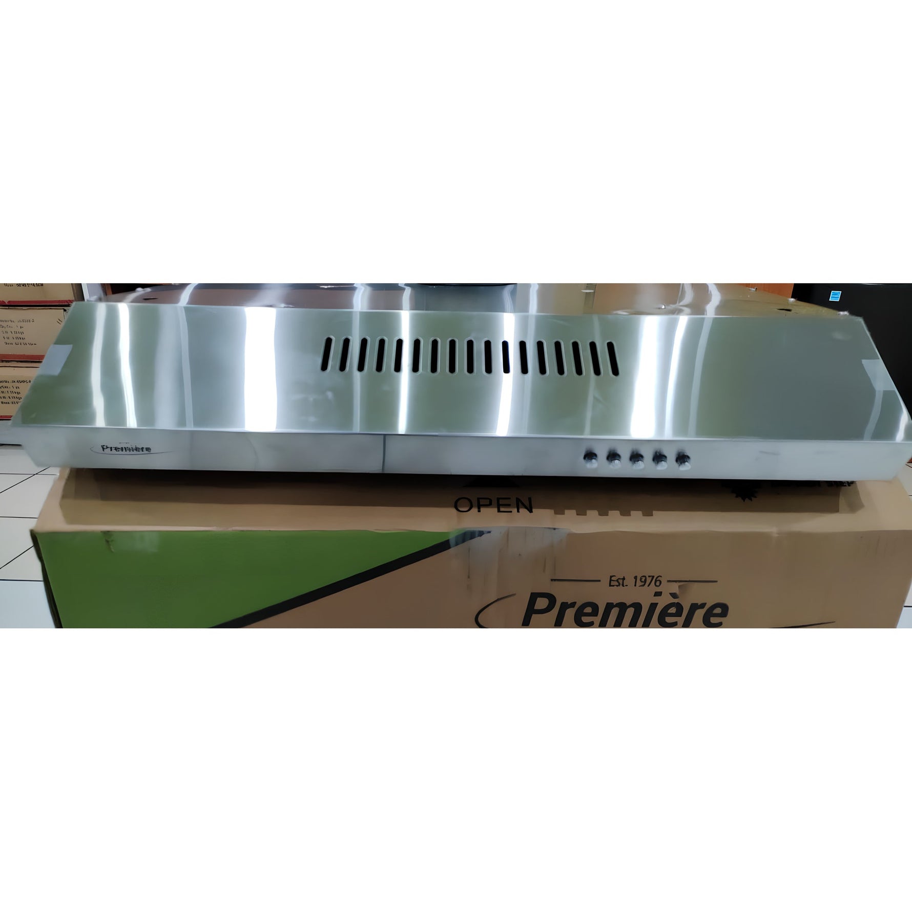 Extractor de Olores de 24" de acero inoxidable y alta eficiencia