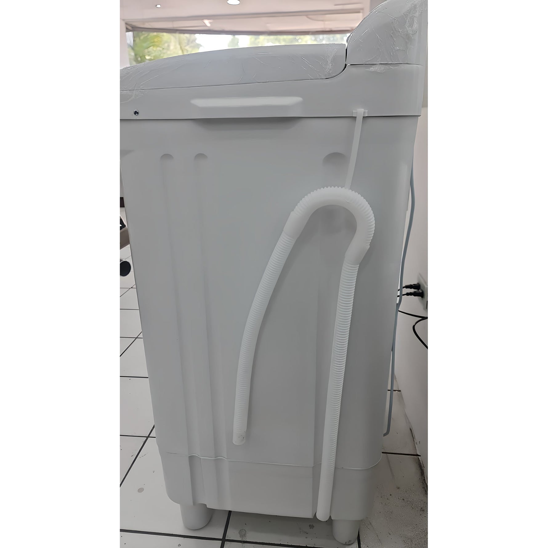 Lavadora Semi-Automática Doble Tina (33 Libras)