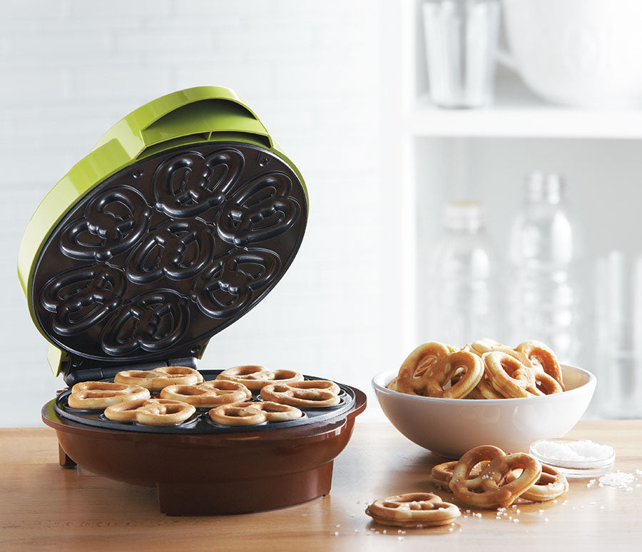 Mini máquina para hacer pretzels antiadherente, verde