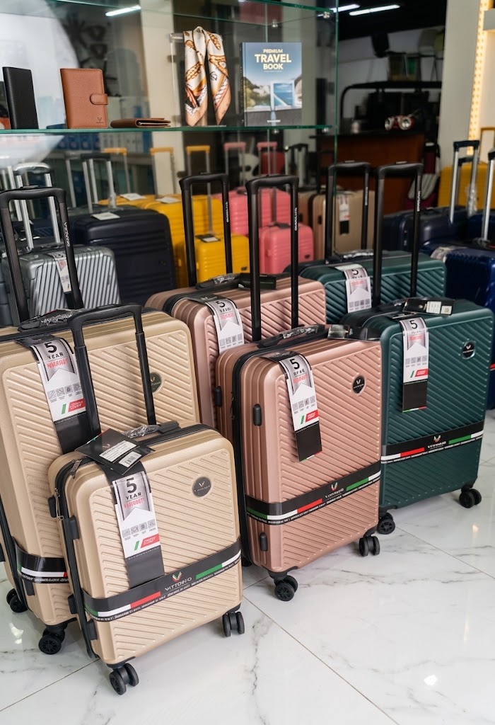 Maleta de viaje de varios tamaños marca VITTORIO